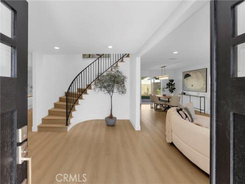 15662 Dawson , Huntington Beach, CA