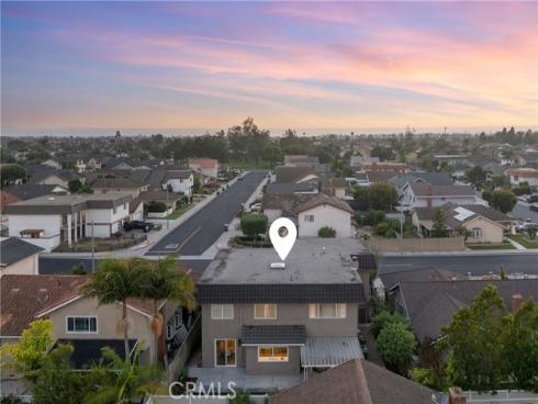15662 Dawson , Huntington Beach, CA