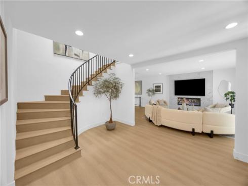 15662 Dawson , Huntington Beach, CA