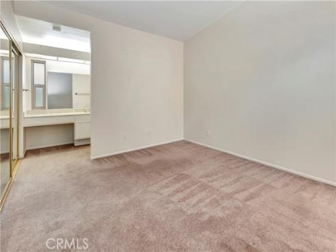 8566 Larkhall 808-B Circle, Huntington Beach, CA