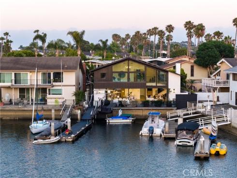 16861 Edgewater , Huntington Beach, CA