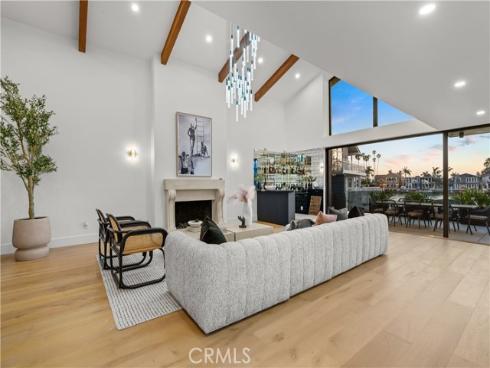 16861 Edgewater , Huntington Beach, CA