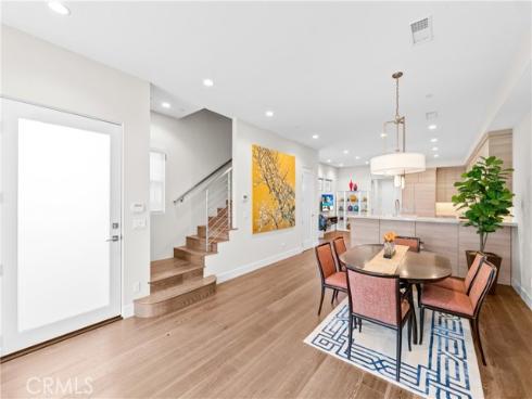 621 Frankfort Avenue, Huntington Beach, CA