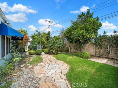 9591 Tarpon Drive, Huntington Beach, CA