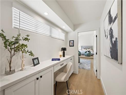 21791  Summerwind  , Huntington Beach, CA