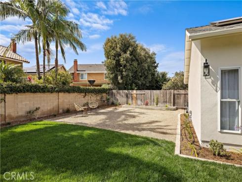 21791  Summerwind  , Huntington Beach, CA