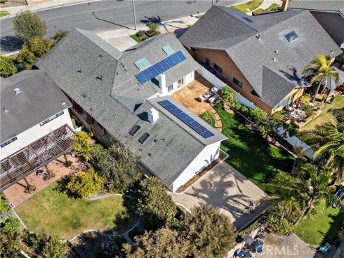 21791  Summerwind  , Huntington Beach, CA