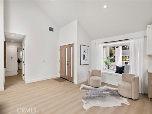 21791  Summerwind  , Huntington Beach, CA
