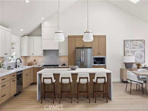 21791  Summerwind  , Huntington Beach, CA