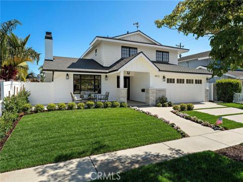 9072 Niguel Circle, Huntington Beach, CA