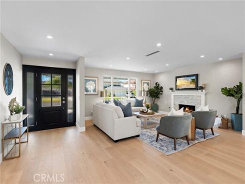 9072 Niguel Circle, Huntington Beach, CA