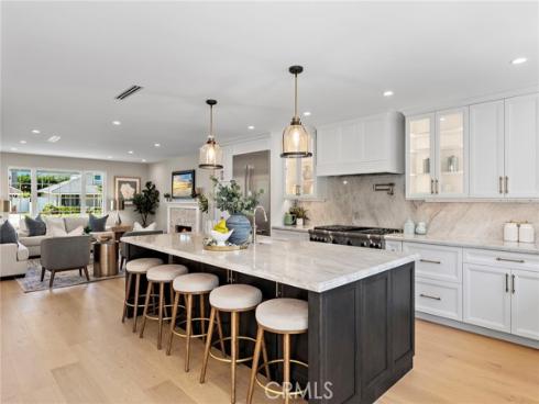 9072 Niguel Circle, Huntington Beach, CA