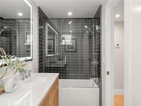 9072 Niguel Circle, Huntington Beach, CA