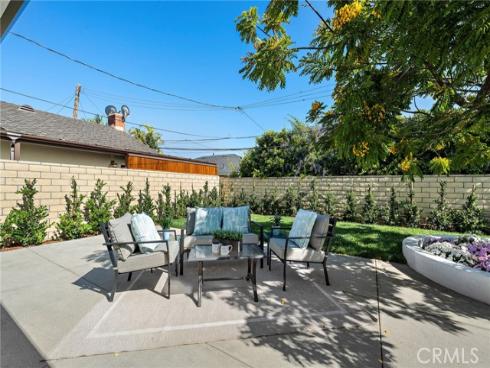 9072 Niguel Circle, Huntington Beach, CA