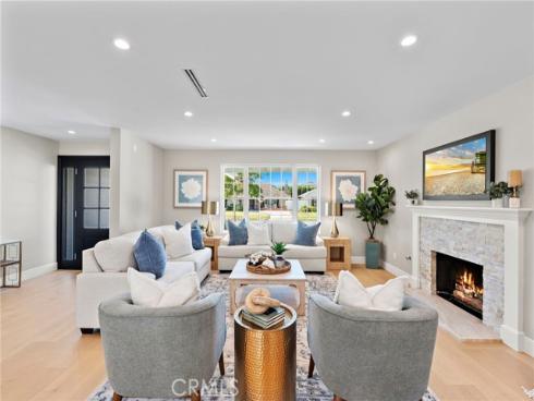 9072 Niguel Circle, Huntington Beach, CA