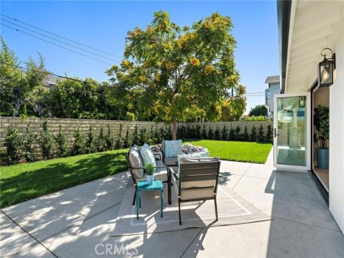 9072 Niguel Circle, Huntington Beach, CA