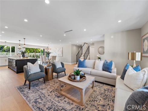 9072 Niguel Circle, Huntington Beach, CA