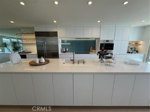 3981  Warner   Avenue, Huntington Beach, CA