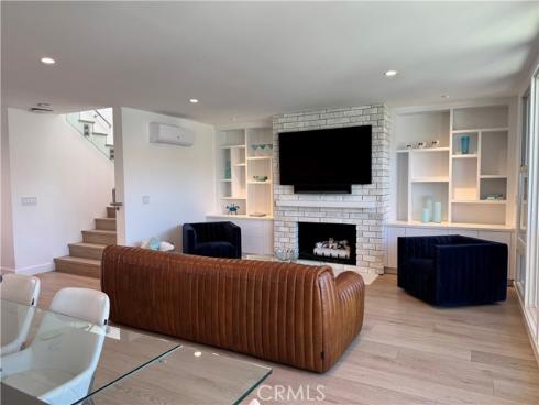 3981 Warner Avenue, Huntington Beach, CA