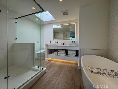 3981 Warner Avenue, Huntington Beach, CA