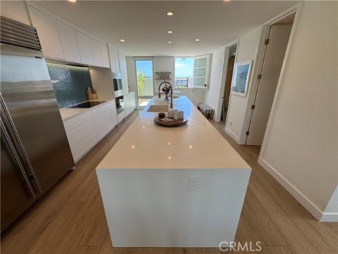 3981  Warner   Avenue, Huntington Beach, CA