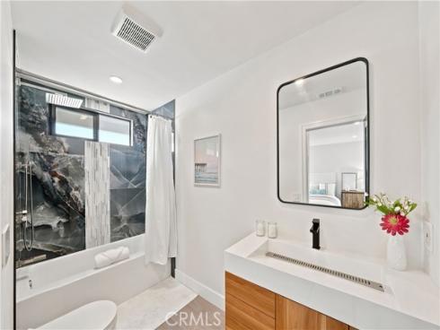 3661 Pirate , Huntington Beach, CA