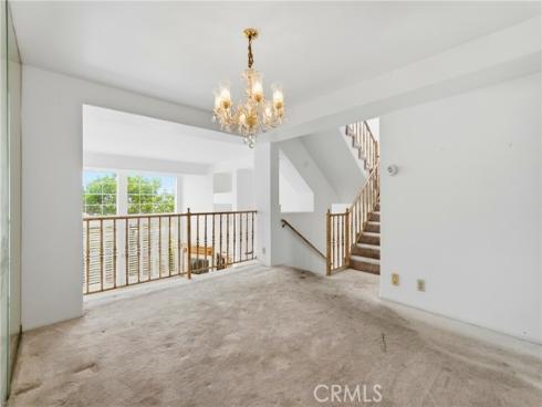 19239 Meadowood Cir , Huntington Beach, CA