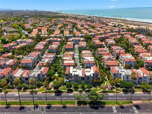 19239 Meadowood Cir , Huntington Beach, CA
