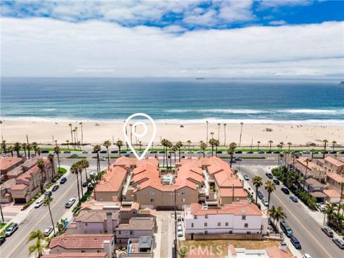 2000 Pacific Coast Hwy 108 , Huntington Beach, CA