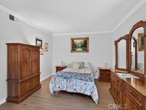 8788 Coral Springs 201B Court, Huntington Beach, CA
