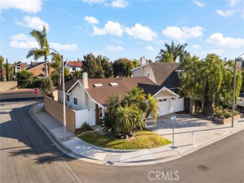 8612  Bayonne  , Huntington Beach, CA