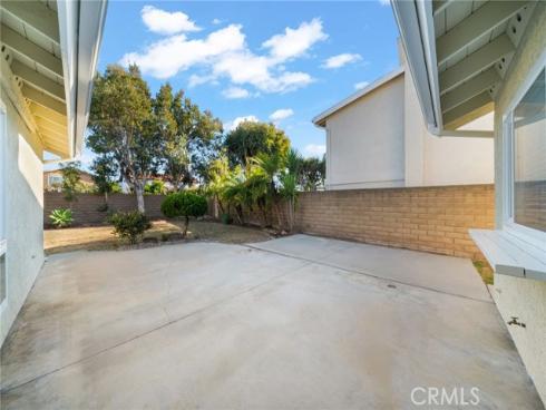 8612  Bayonne  , Huntington Beach, CA