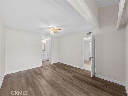 21372 Brookhurst , Huntington Beach, CA