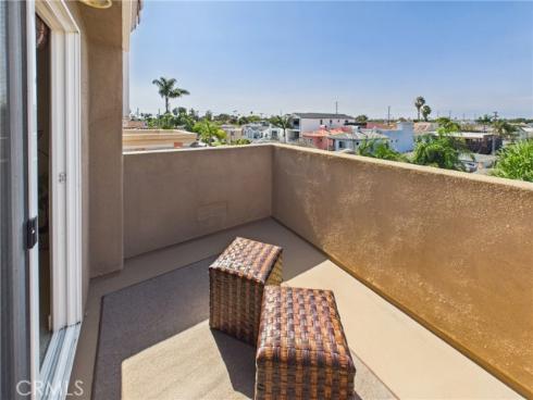 222 Joliet , Huntington Beach, CA