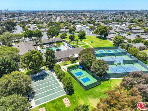 8645 Butte #602B Circle, Huntington Beach, CA