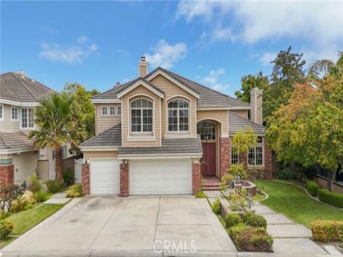 18682  Jockey   Circle, Huntington Beach, CA