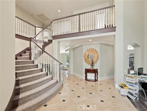 18682  Jockey   Circle, Huntington Beach, CA