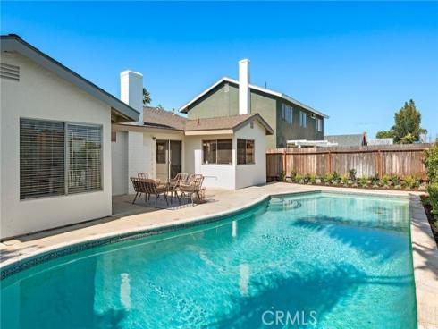9582  Hightide   Drive, Huntington Beach, CA