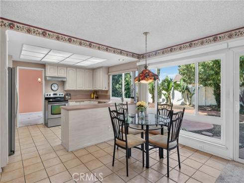 19441 Summer Breeze Lane, Huntington Beach, CA