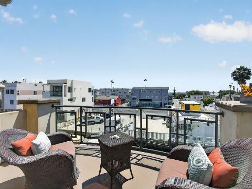 16735  Bayview   Drive, Huntington Beach, CA