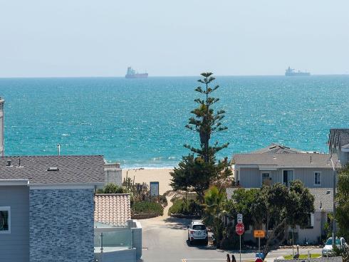 16735  Bayview   Drive, Huntington Beach, CA
