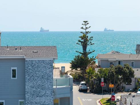 16735  Bayview   Drive, Huntington Beach, CA