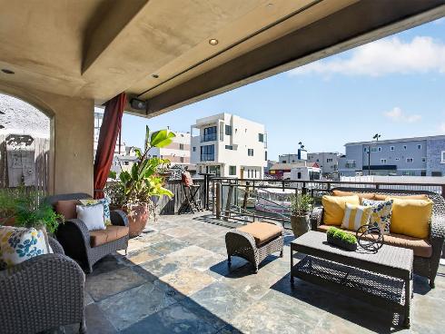 16735  Bayview   Drive, Huntington Beach, CA