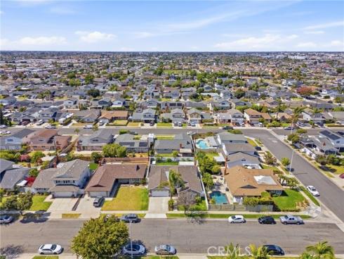 10151 Bismark , Huntington Beach, CA