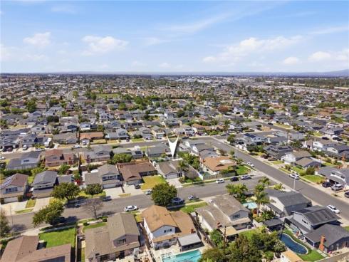 10151 Bismark , Huntington Beach, CA