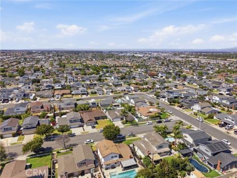 10151 Bismark , Huntington Beach, CA