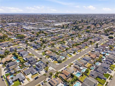10151 Bismark , Huntington Beach, CA