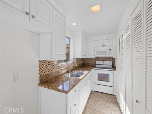 19843  Berkshire   Lane, Huntington Beach, CA