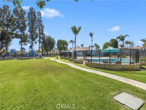19843  Berkshire   Lane, Huntington Beach, CA