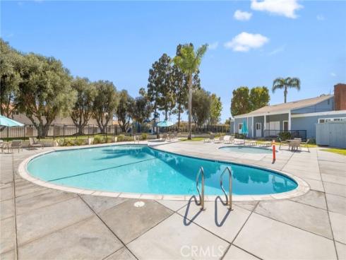 19843  Berkshire   Lane, Huntington Beach, CA